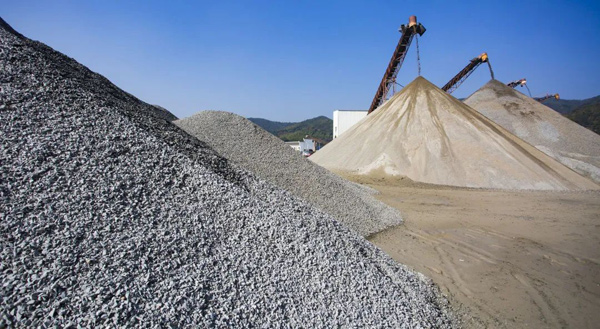 建一個(gè)砂石廠投資有哪些？唐山金路為您解答